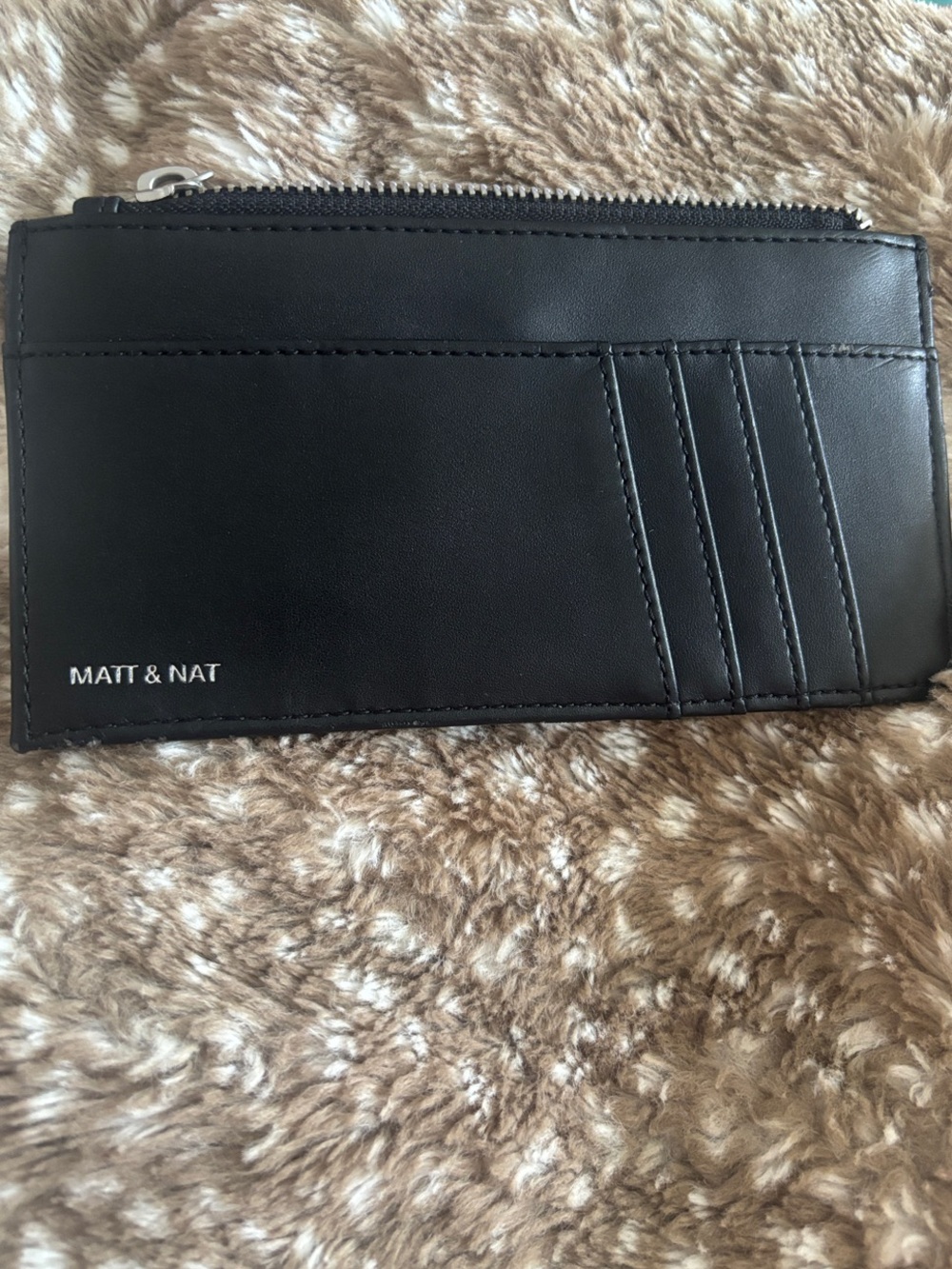 Matt & Nat Black Slim Card Wallet with Zip Coin Pocket